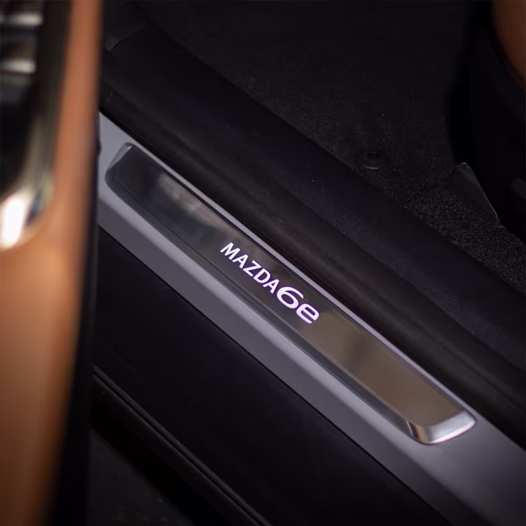 13 mazda6e 1 3 promo accessories