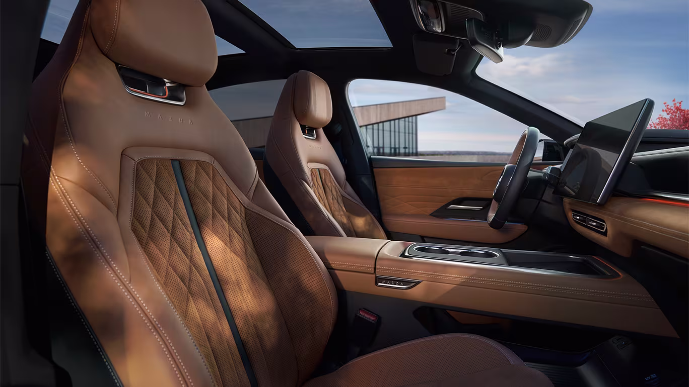 mazda6e_showroom_update_modell theme 1368x770px_01alt_desktop