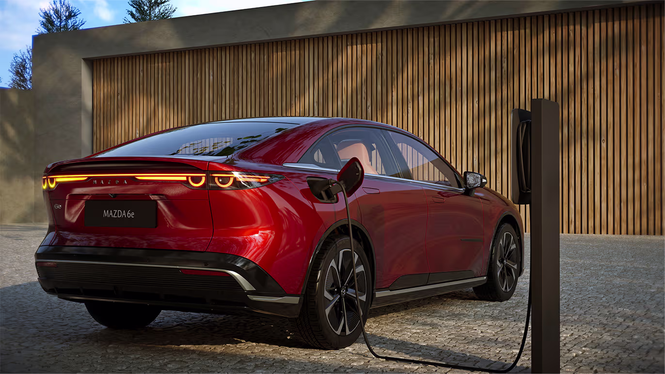 mazda6e_showroom_update_modell theme 1368x770px_02_desktop